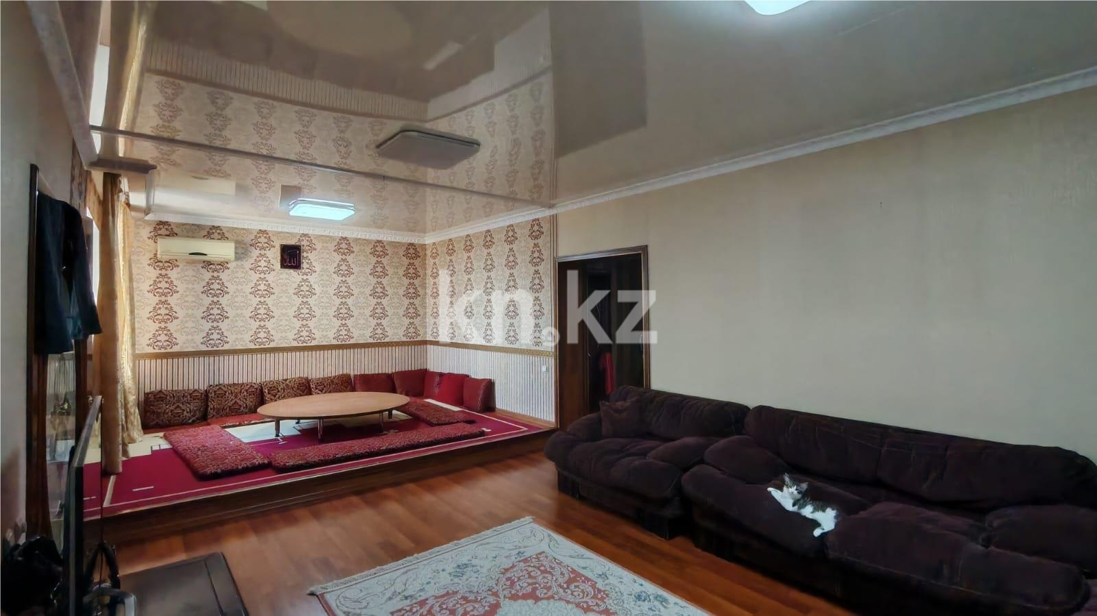 Продажа 7-комнатного дома, 394 м² в Караганде - фото 24