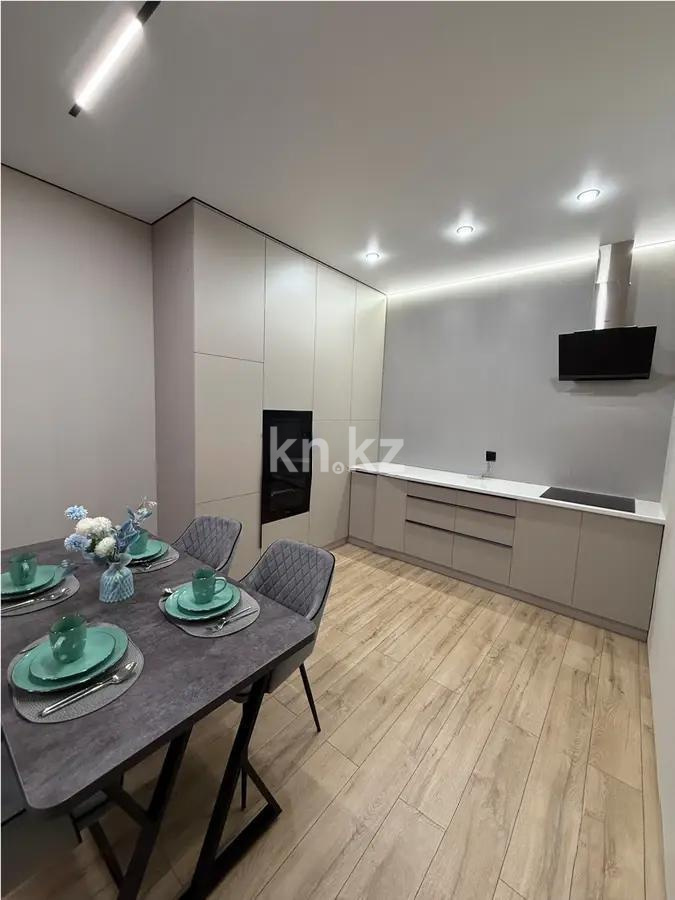 Продажа 2-комнатной квартиры, 55 м², пр. Абая, дом  118 в Алматы - фото 2