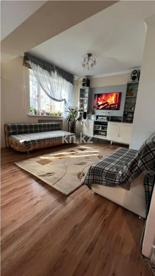 Продажа 3-комнатной квартиры, 72 м², пр. Достык, дом  117 в Алматы