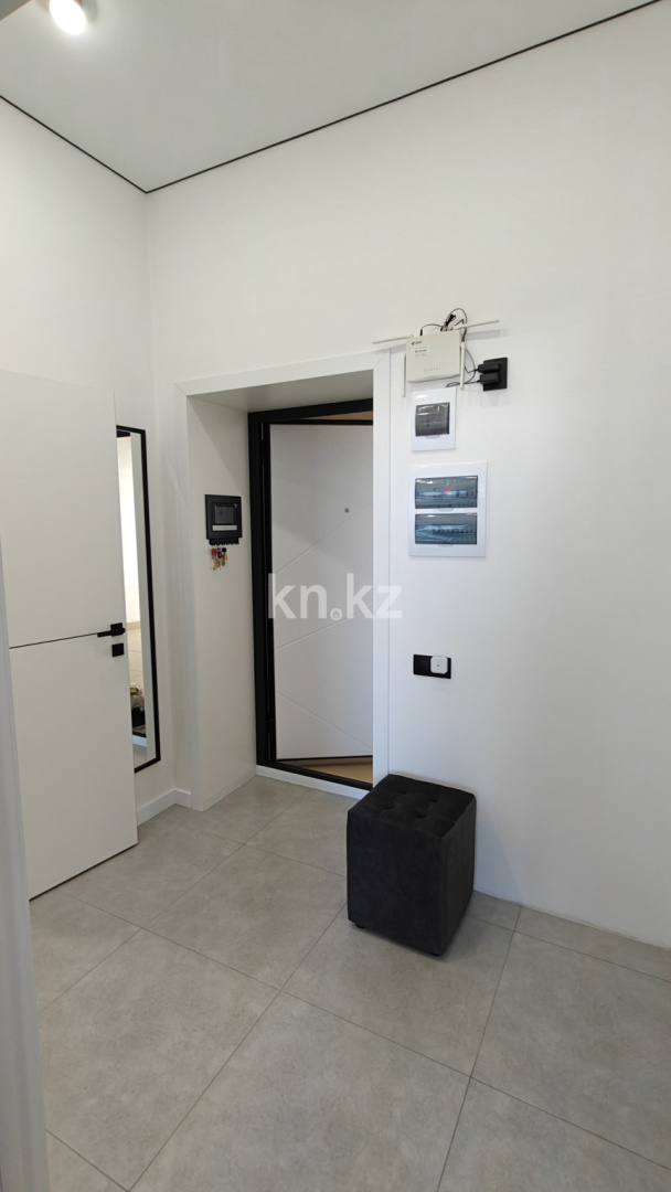 Продажа 1-комнатной квартиры, 40 м², пр. Шахтеров, дом  20/4 в Караганде - фото 5