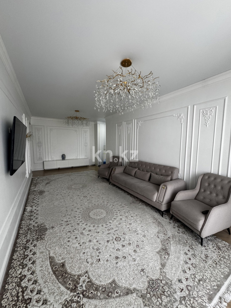 Продажа 3-комнатной квартиры, 111 м², ул. Утеген батыра в Алматы - фото 4