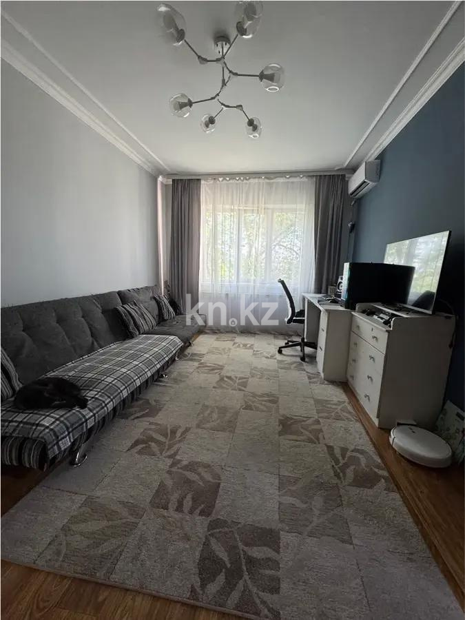 Продажа 3-комнатной квартиры, 64.8 м², мкр-н Казахфильм, дом  32 в Алматы