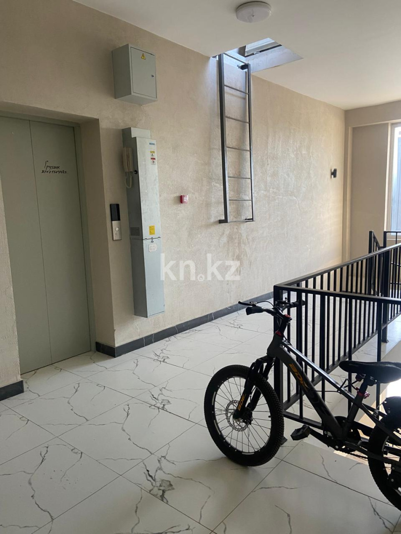 Продажа 2-комнатной квартиры, 67 м², Алатау в Алматы - фото 13