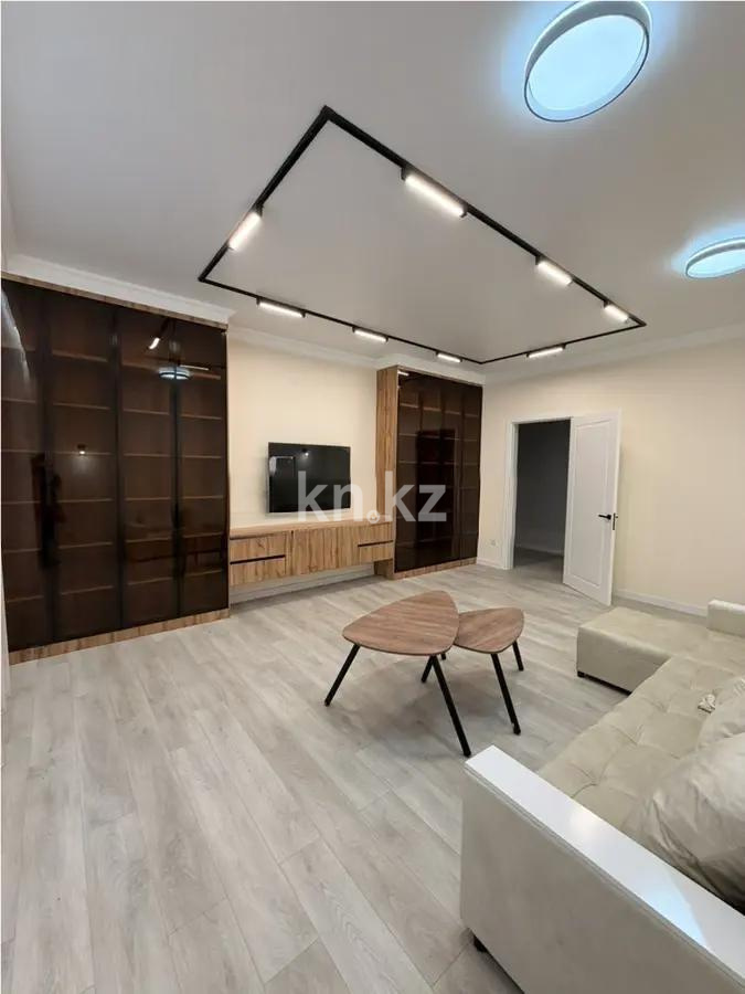 Продажа 2-комнатной квартиры, 82 м² в Астане