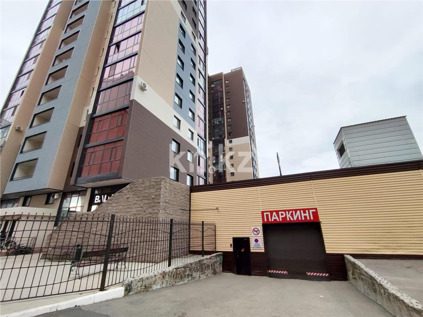 Продажа 4-комнатной квартиры, 108 м², пр. Шахтеров в Караганде - фото 23