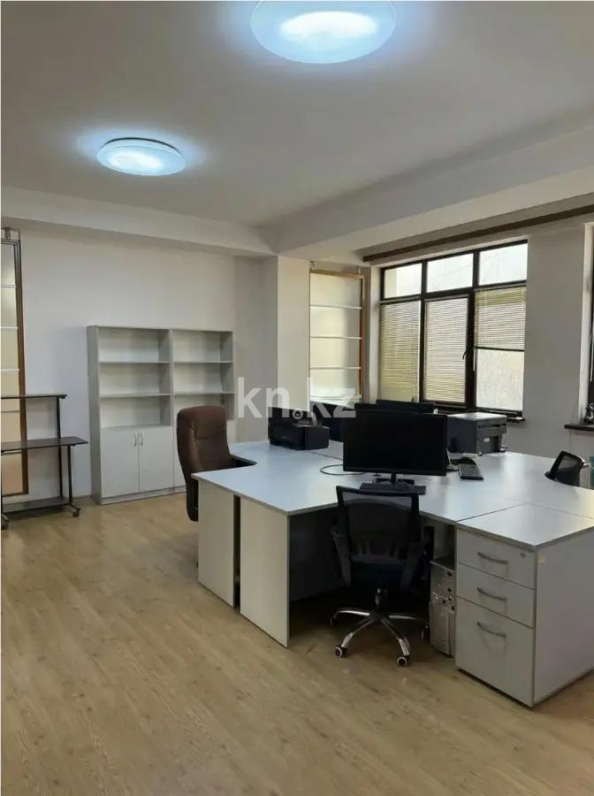 Продажа 3-комнатной квартиры, 133.5 м² в Алматы - фото 2