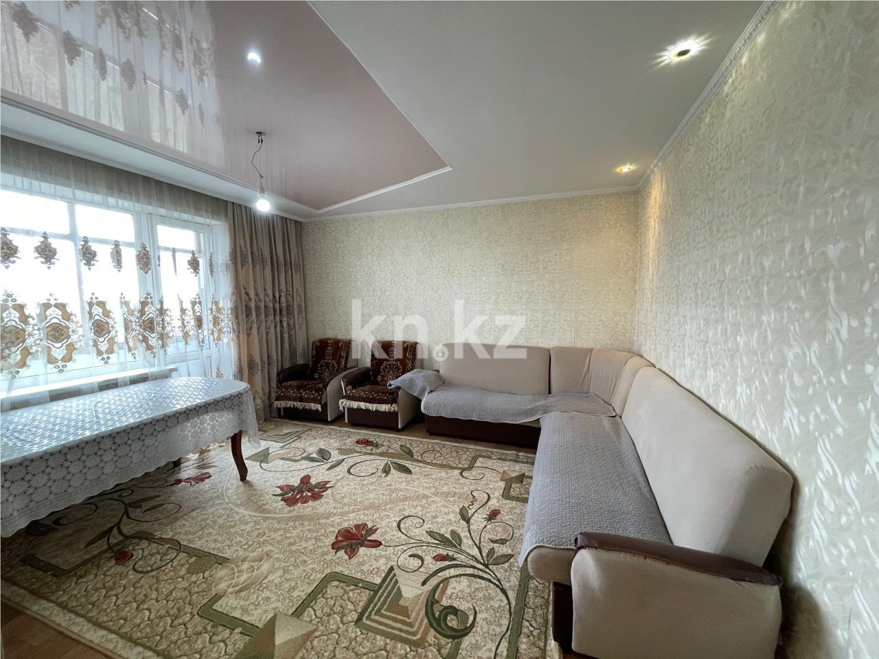 Продажа 4-комнатной квартиры, 81 м², мкр-н Степной-3 в Караганде