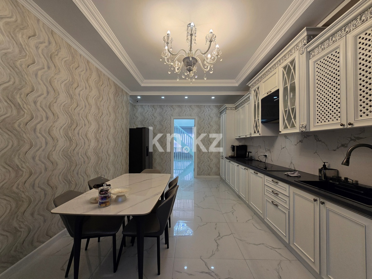 Продажа 6-комнатного дома, 639 м² в Алматы - фото 15