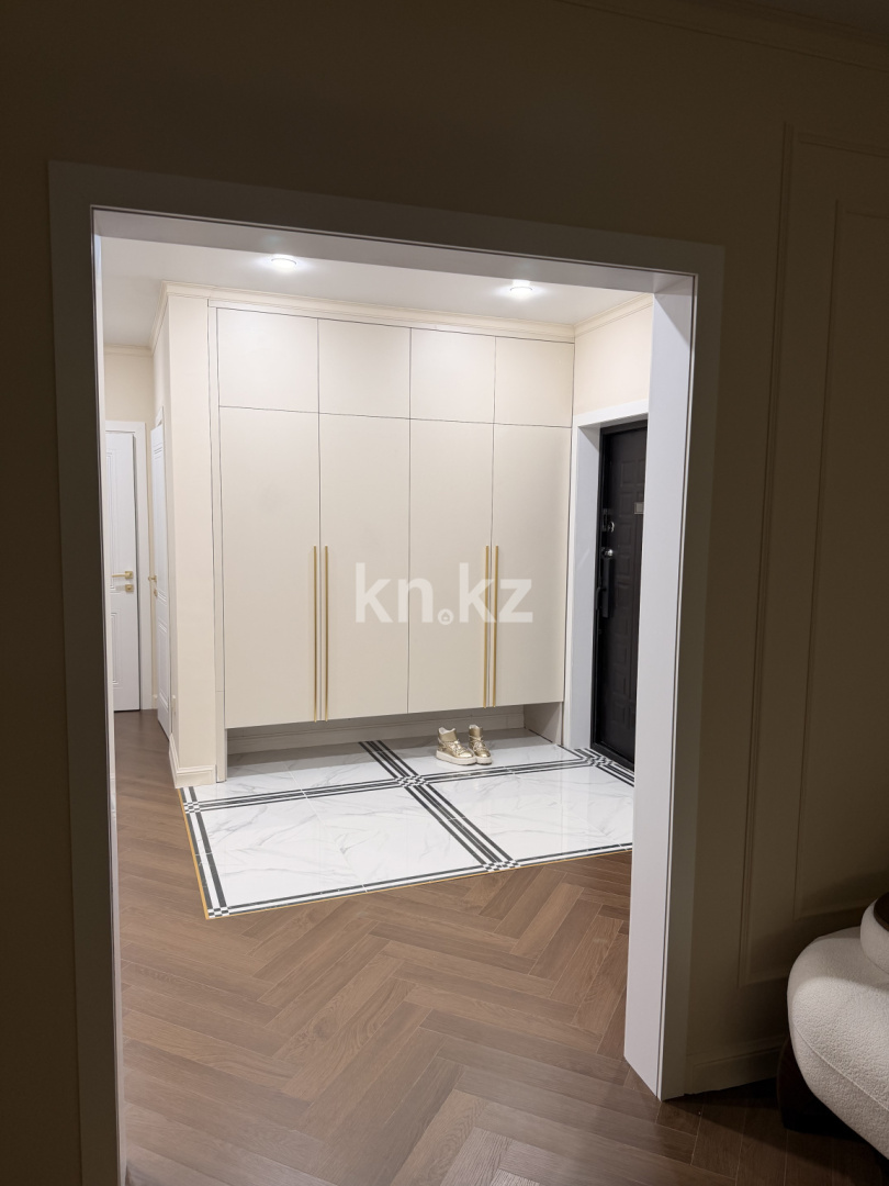 Продажа 4-комнатной квартиры, 127 м² в Караганде - фото 23