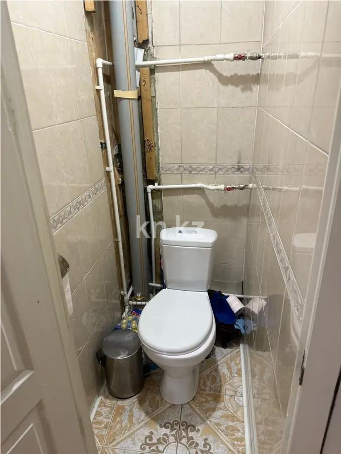 Продажа 3-комнатной квартиры, 59 м², мкр-н Аксай-2, дом  55 в Алматы - фото 5