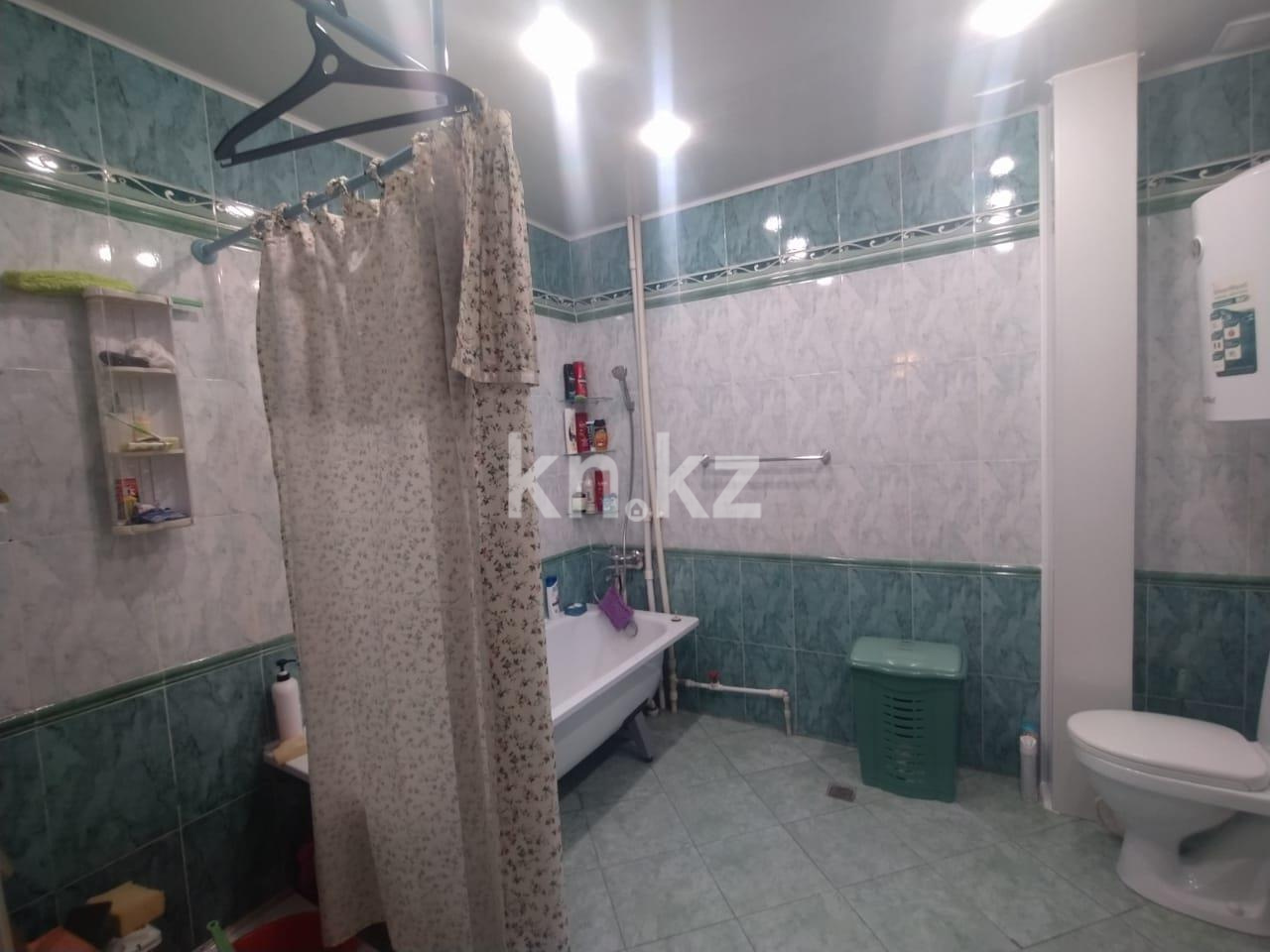 Продажа 3-комнатной квартиры, 83 м², ул. Терешковой в Караганде - фото 23