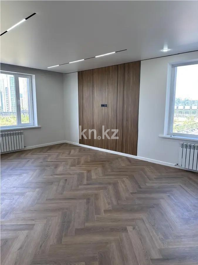 Продажа 3-комнатной квартиры, 90 м², ул. Туркестан, дом  4б стр в Астане - фото 2
