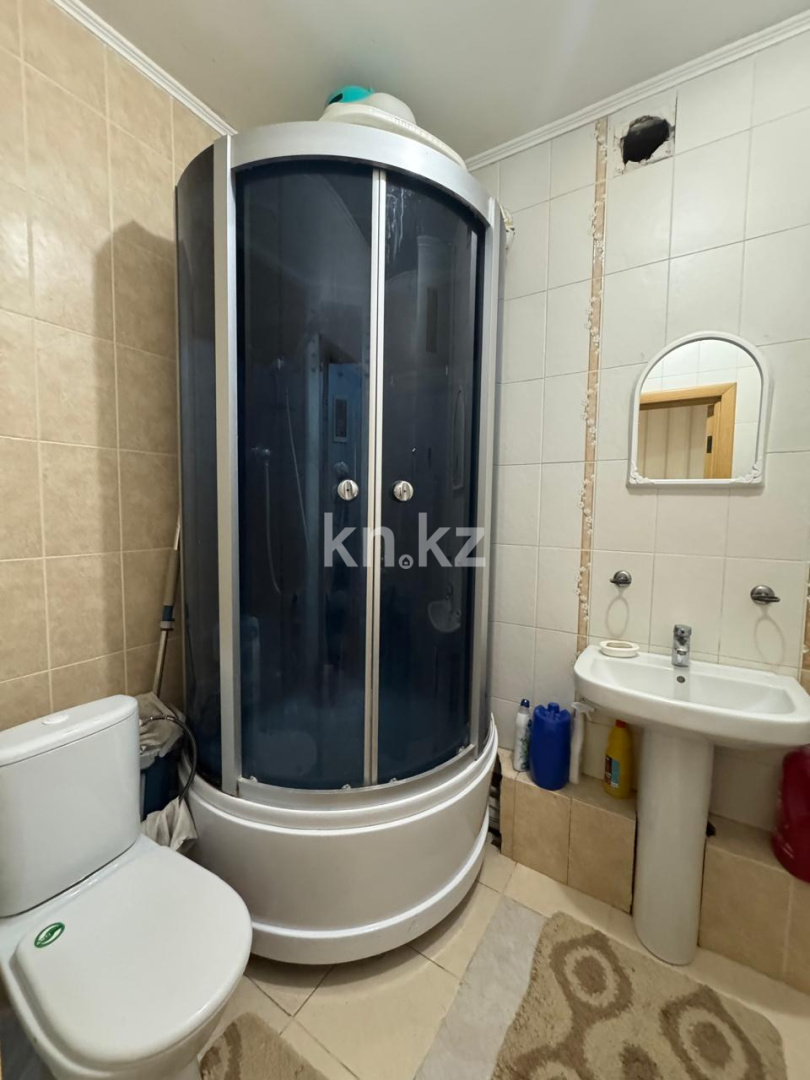 Продажа 4-комнатной квартиры, 97 м², ул. Керей, Жанибек хандар, дом  9 - пр. Кабанбай батыра в Астане - фото 32