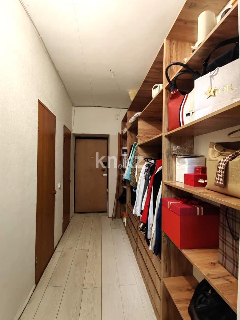 Продажа 4-комнатной квартиры, 143 м², мкр. Голубые Пруды, дом  5/4 в Караганде - фото 33