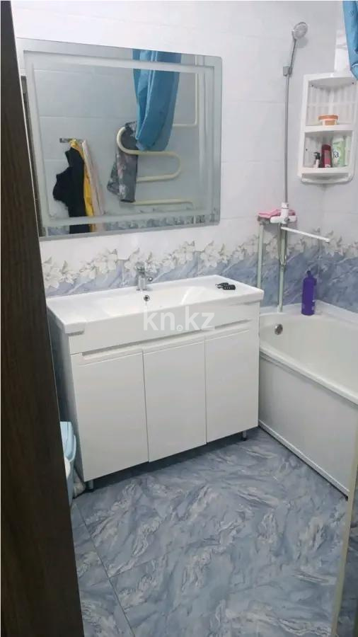 Продажа 1-комнатной квартиры, 40 м², мкр. Кокжиек, дом  42 в Алматы - фото 3