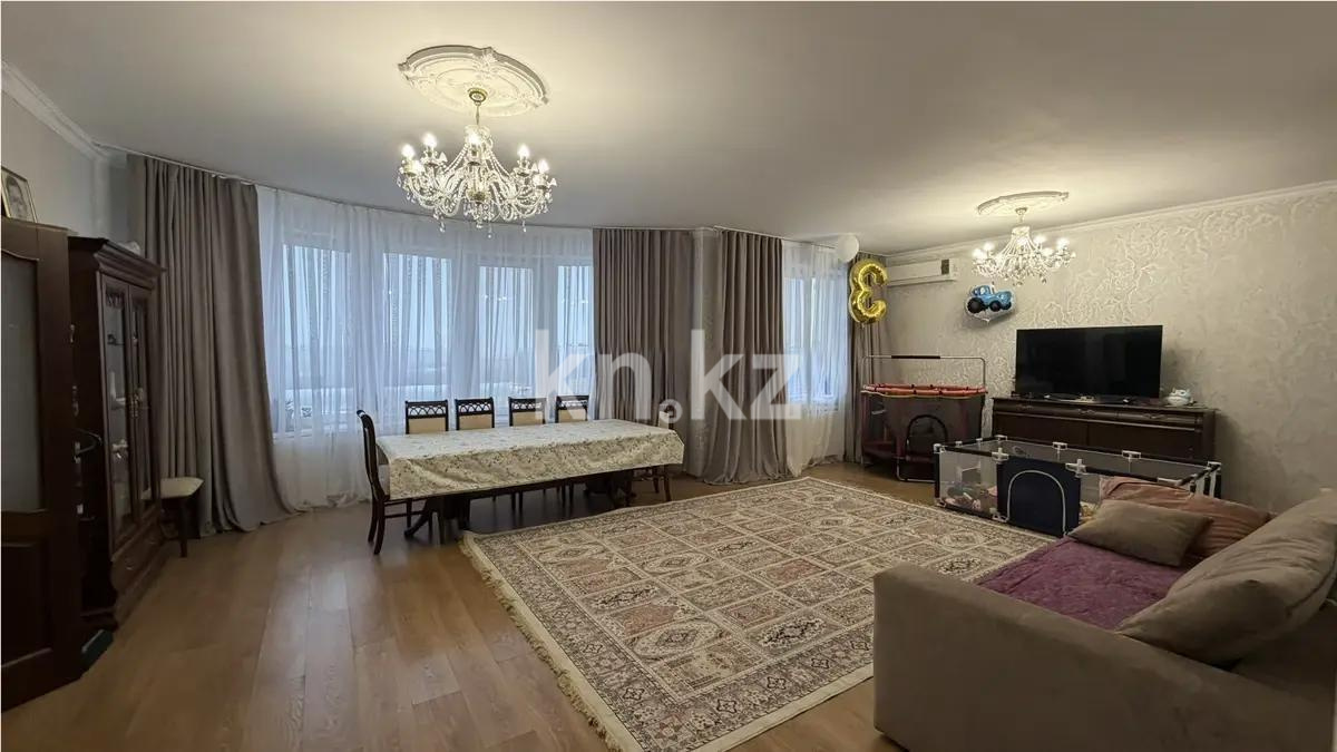 Продажа 4-комнатной квартиры, 200 м² в Астане