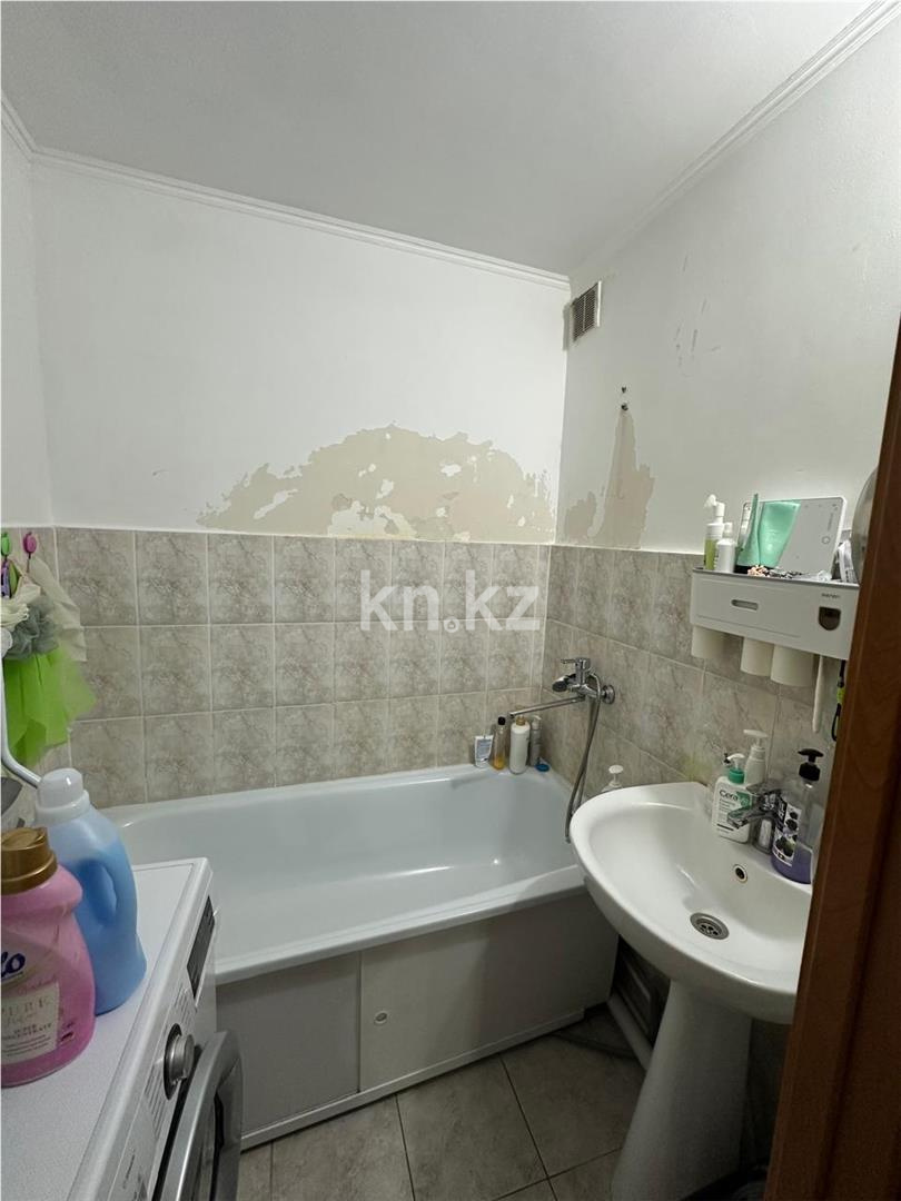 Продажа 3-комнатной квартиры, 73 м², ул. Кемеровская в Караганде - фото 8