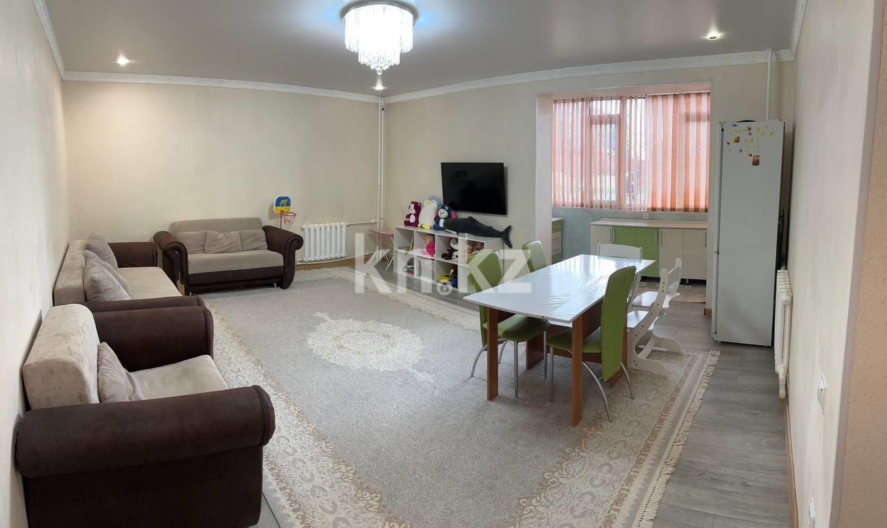 Продажа 2-комнатной квартиры, 73 м² в Караганде