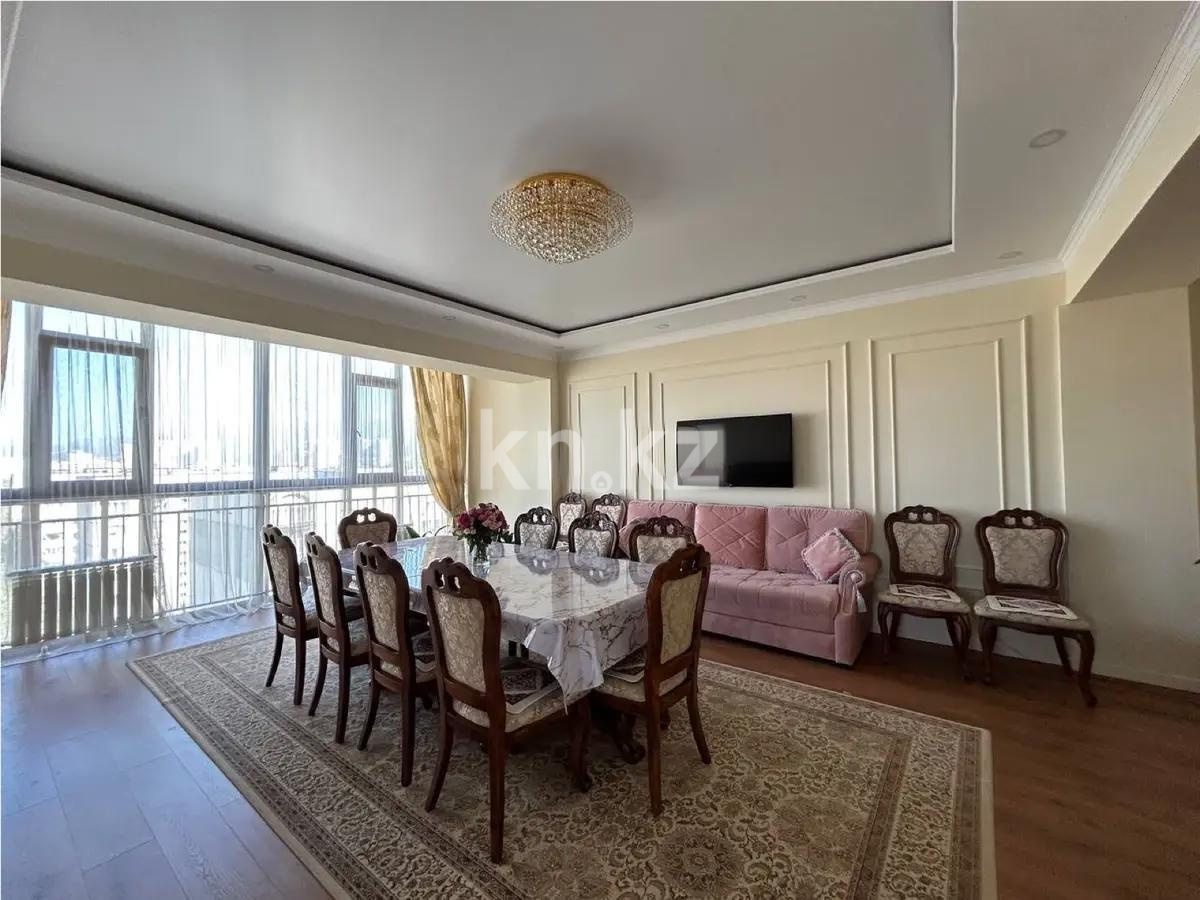 Продажа 4-комнатной квартиры, 92 м², ул. Торайгырова, дом  21/1 в Алматы