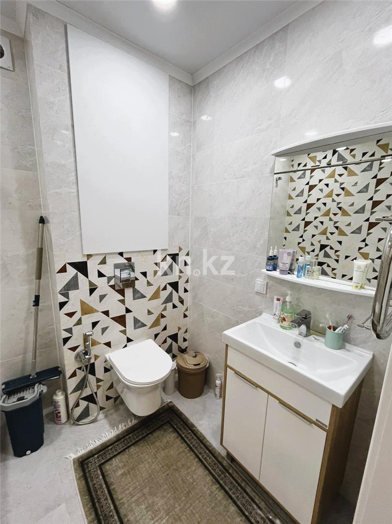 Продажа 4-комнатной квартиры, 121 м² в Караганде - фото 18