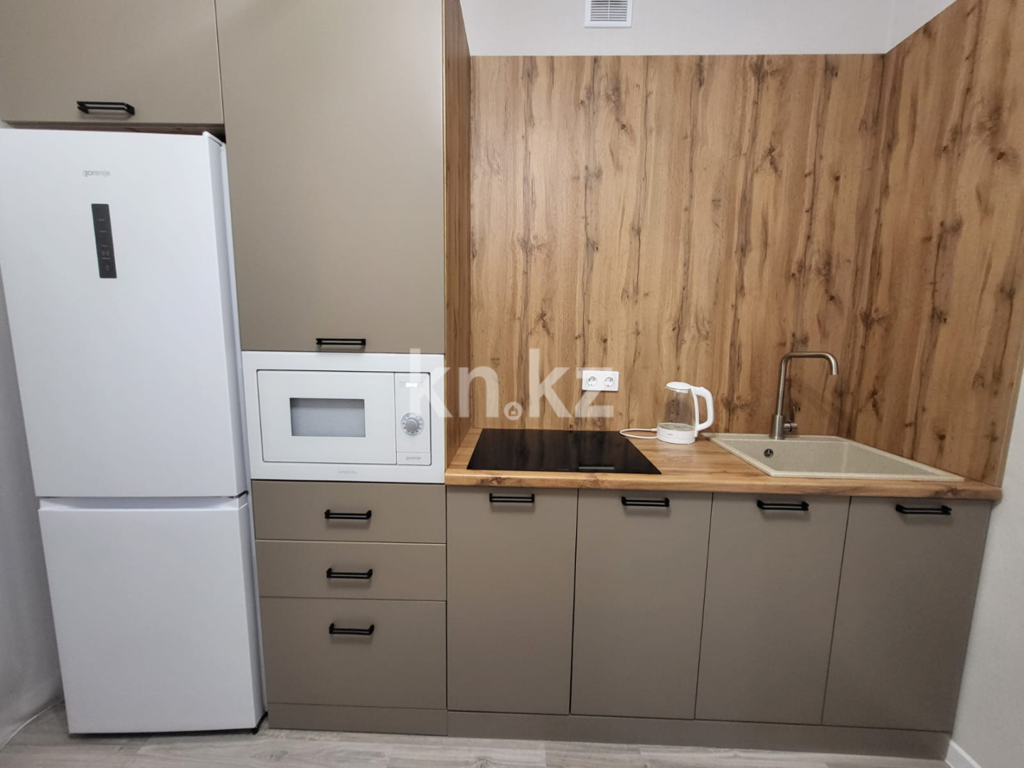 Аренда 1-комнатной квартиры посуточно, 37 м², ул. Токпанова, дом  20 в Астане - фото 10