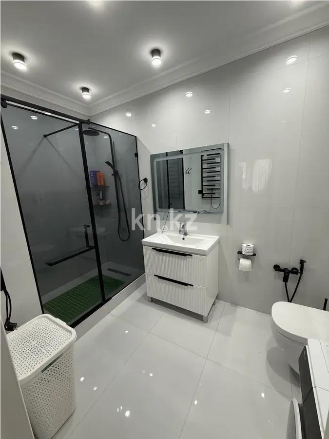 Продажа 4-комнатной квартиры, 121 м², пр. Кабанбай батыра, дом  38/2 в Астане - фото 4