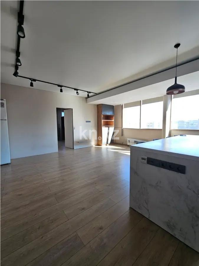 Продажа 3-комнатной квартиры, 84.6 м² в Алматы - фото 2