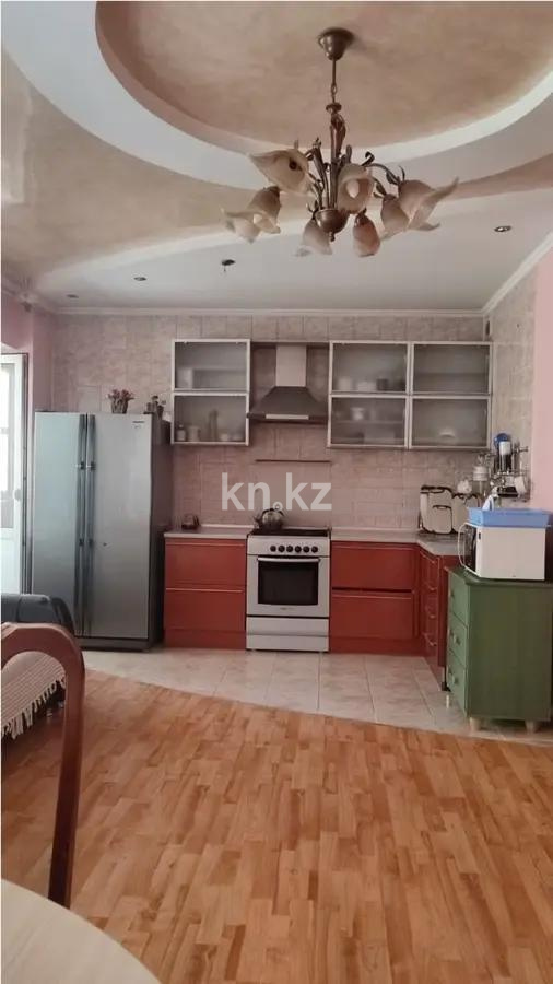 Продажа 4-комнатной квартиры, 87 м², ул. Ходжанова, дом  13 в Алматы - фото 4