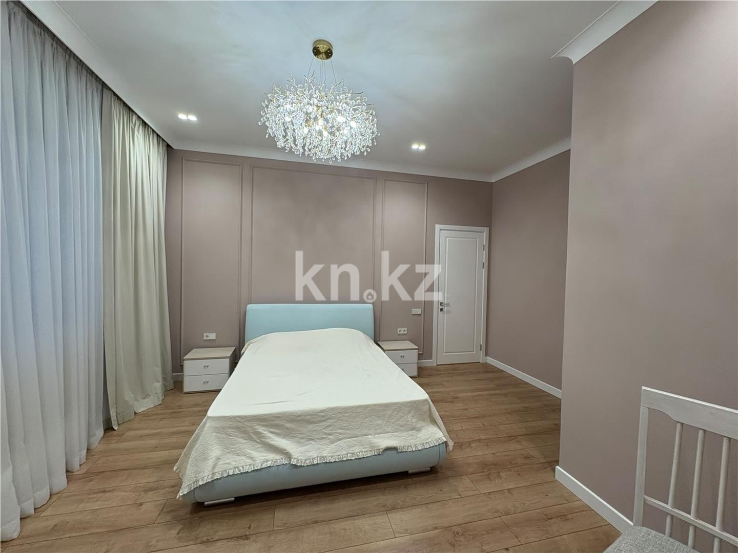 Продажа 3-комнатной квартиры, 144 м² в Астане - фото 5