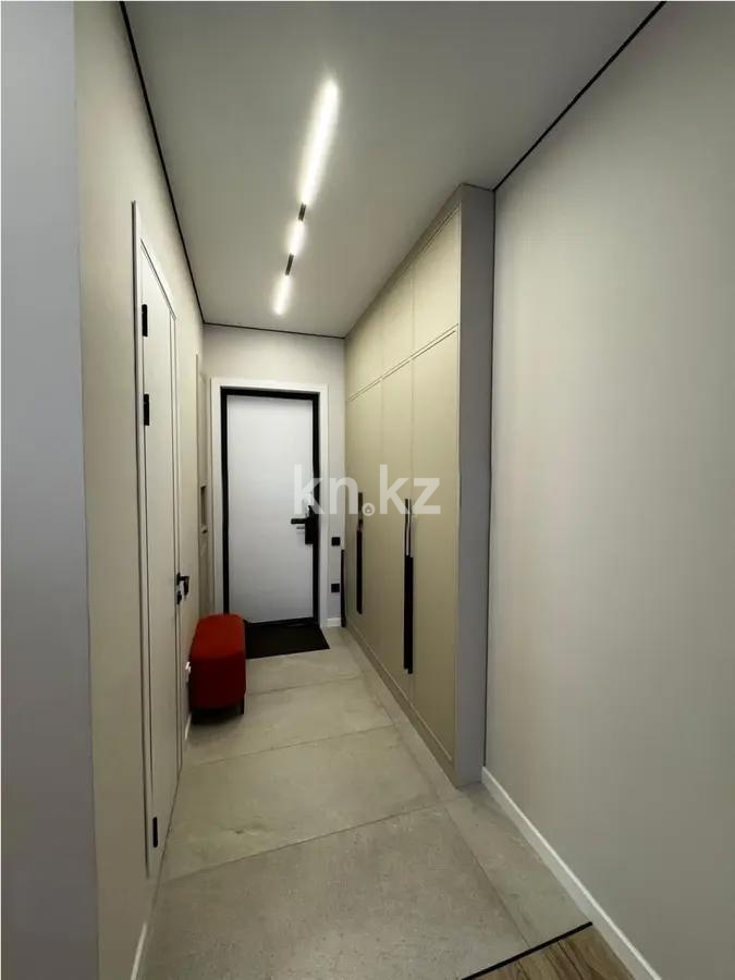 Продажа 4-комнатной квартиры, 105 м², ул. Достык, дом  8/3 в Астане - фото 8