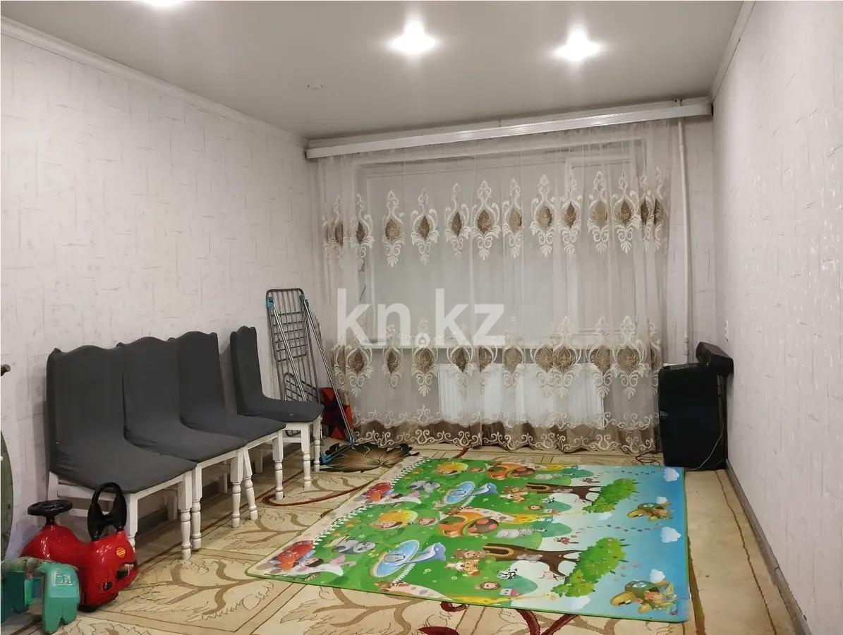 Продажа 2-комнатной квартиры, 45 м², мкр-н 17, дом  57 в Караганде