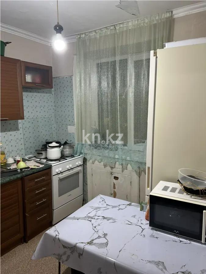 Продажа 2-комнатной квартиры, 44 м², 13 мкр., дом  22 в Караганде - фото 3