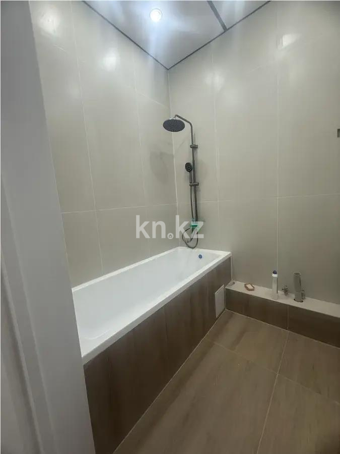 Продажа 2-комнатной квартиры, 71 м² в Астане - фото 3