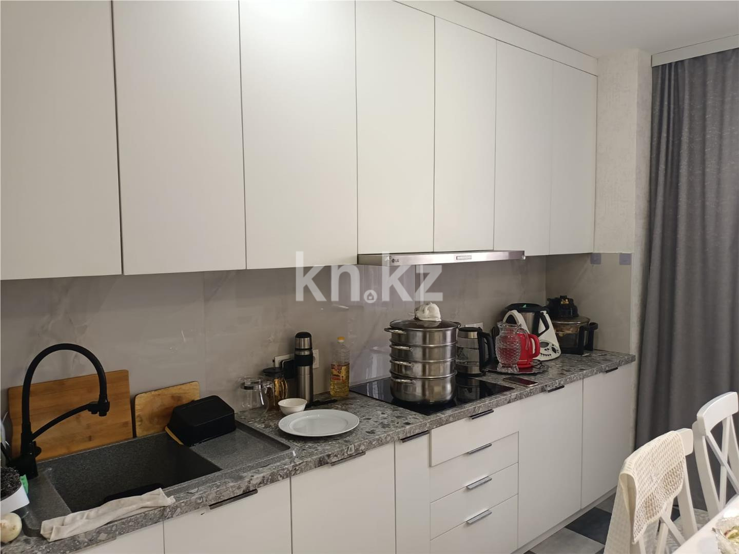 Продажа 3-комнатной квартиры, 120.5 м² в Астане - фото 15