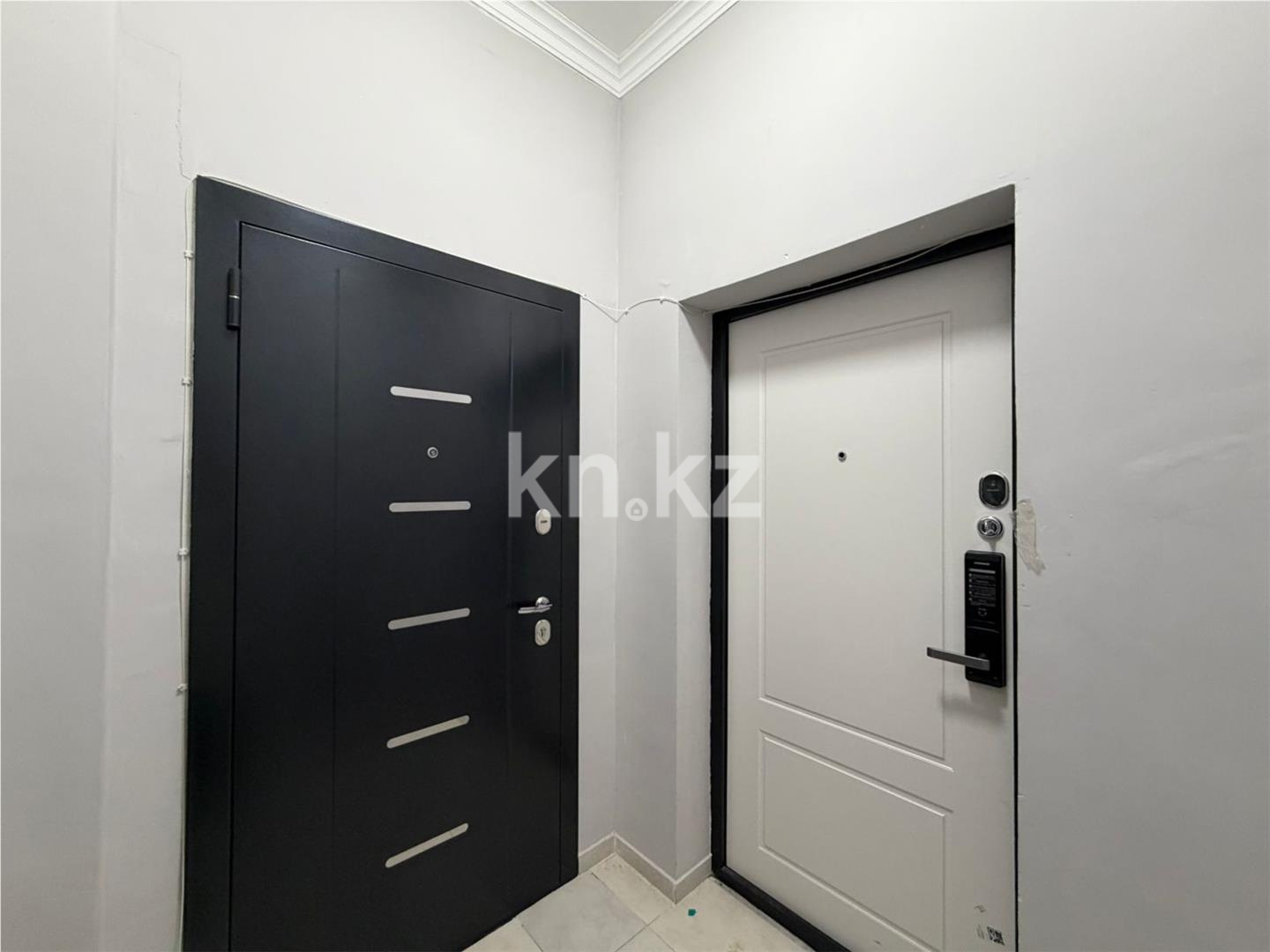 Продажа 1-комнатной квартиры, 36.7 м², пр. Туран в Астане - фото 7