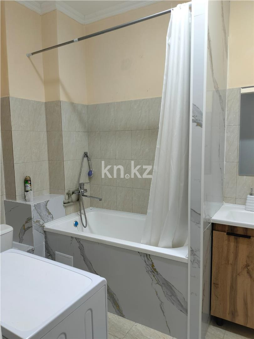 Продажа 1-комнатной квартиры, 37 м², ул. Айтматова в Астане - фото 7