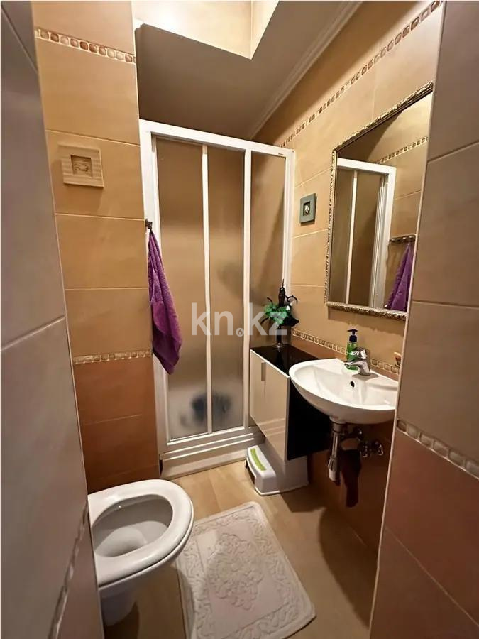 Продажа 5-комнатной квартиры, 184 м², ул. Иманова, дом  18а в Астане - фото 5