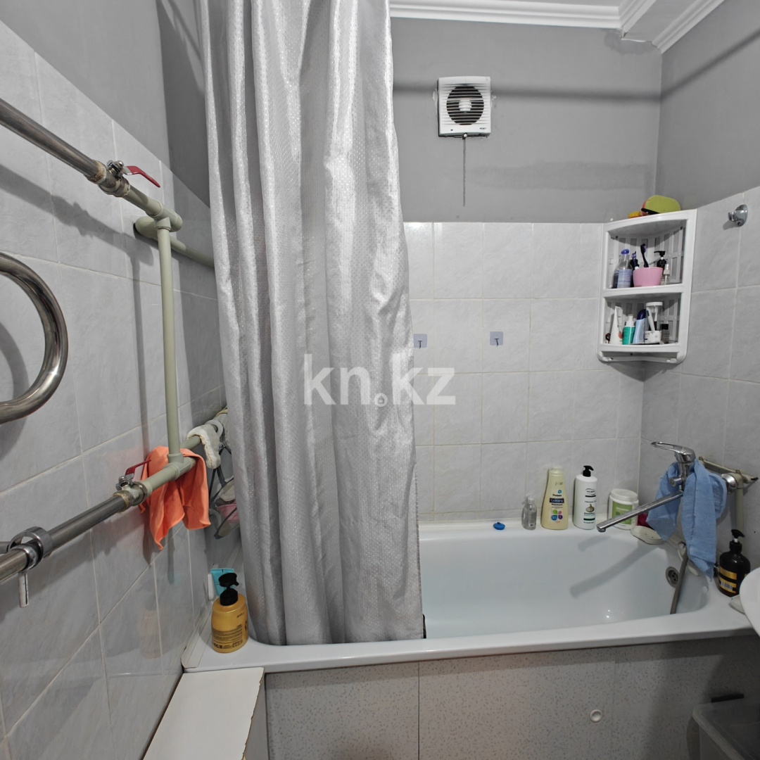 Продажа 3-комнатной квартиры, 55.2 м² в Алматы - фото 10