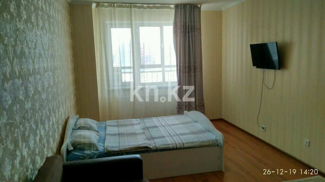 Аренда 1-комнатной квартиры посуточно, 42 м², пр. Туран, дом  55/3 - ул. Керей, Жанибек хандар в Астане