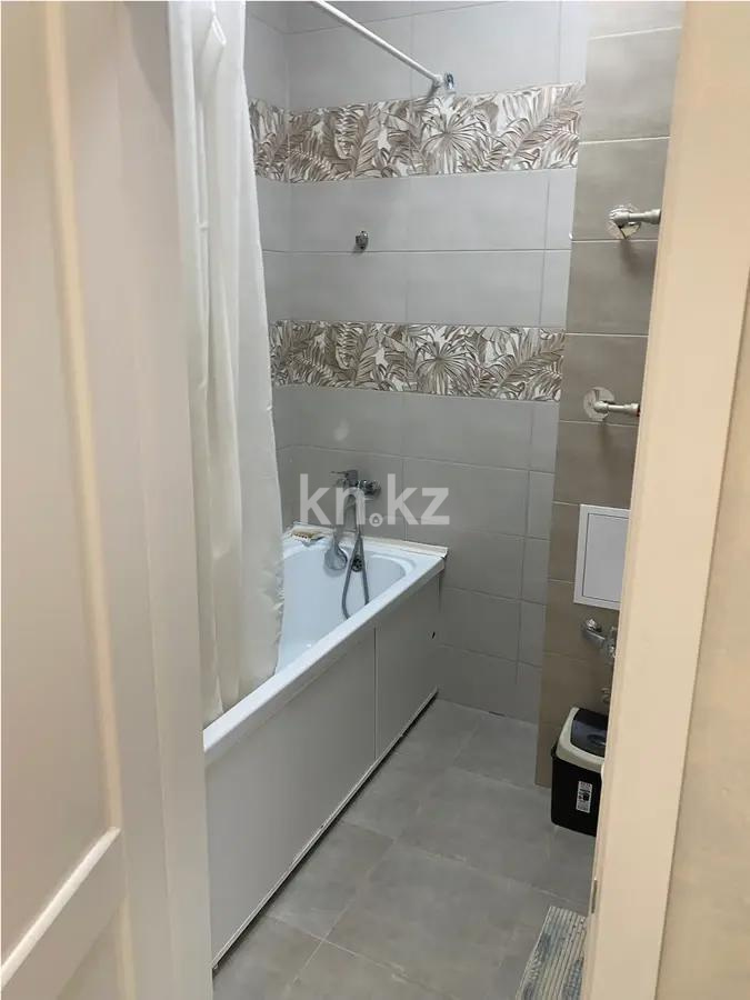 Продажа 1-комнатной квартиры, 36 м², пр. Туран, дом  42 в Астане - фото 3