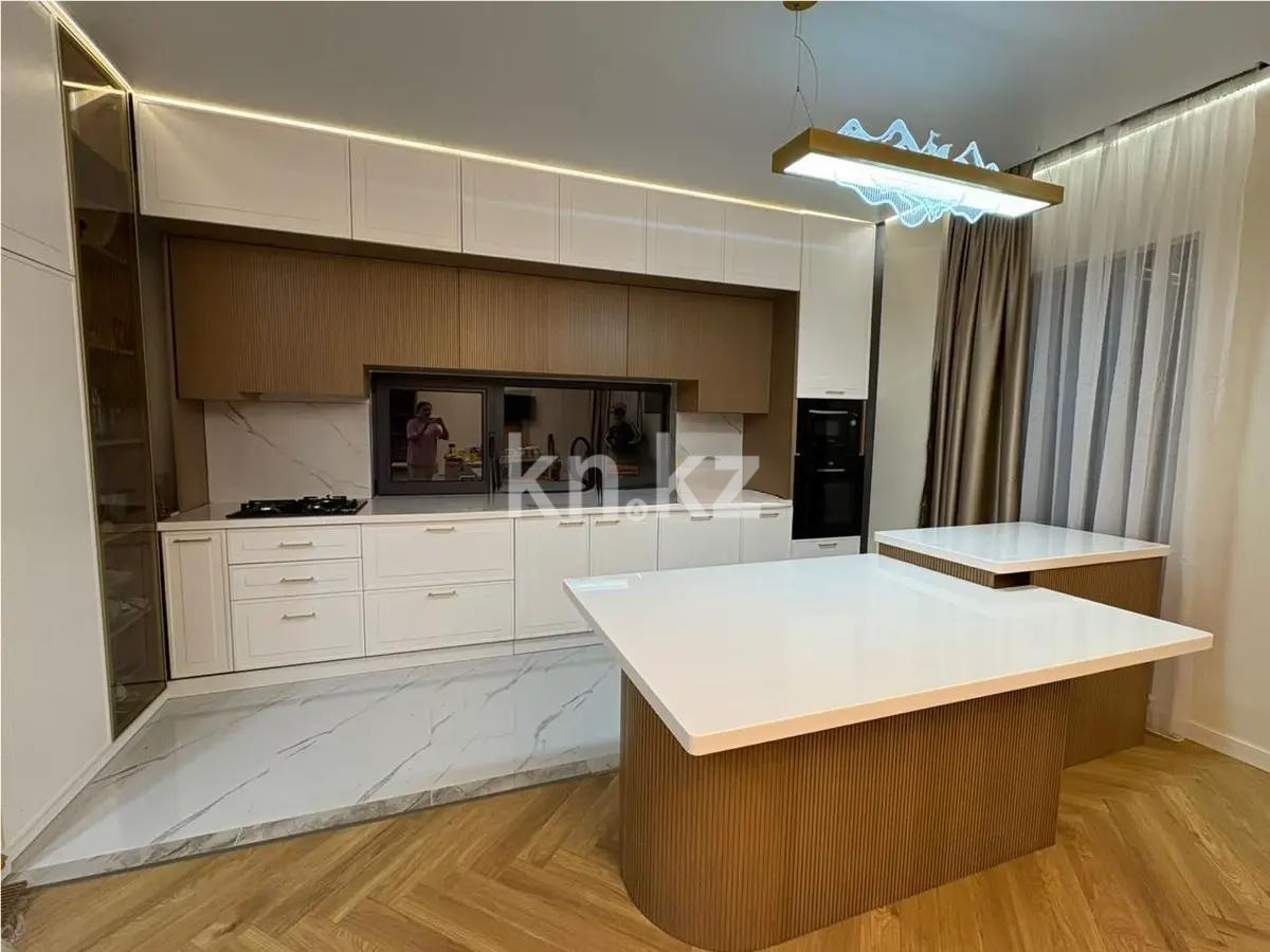 Продажа 7-комнатной квартиры, 270 м² в Алматы - фото 3