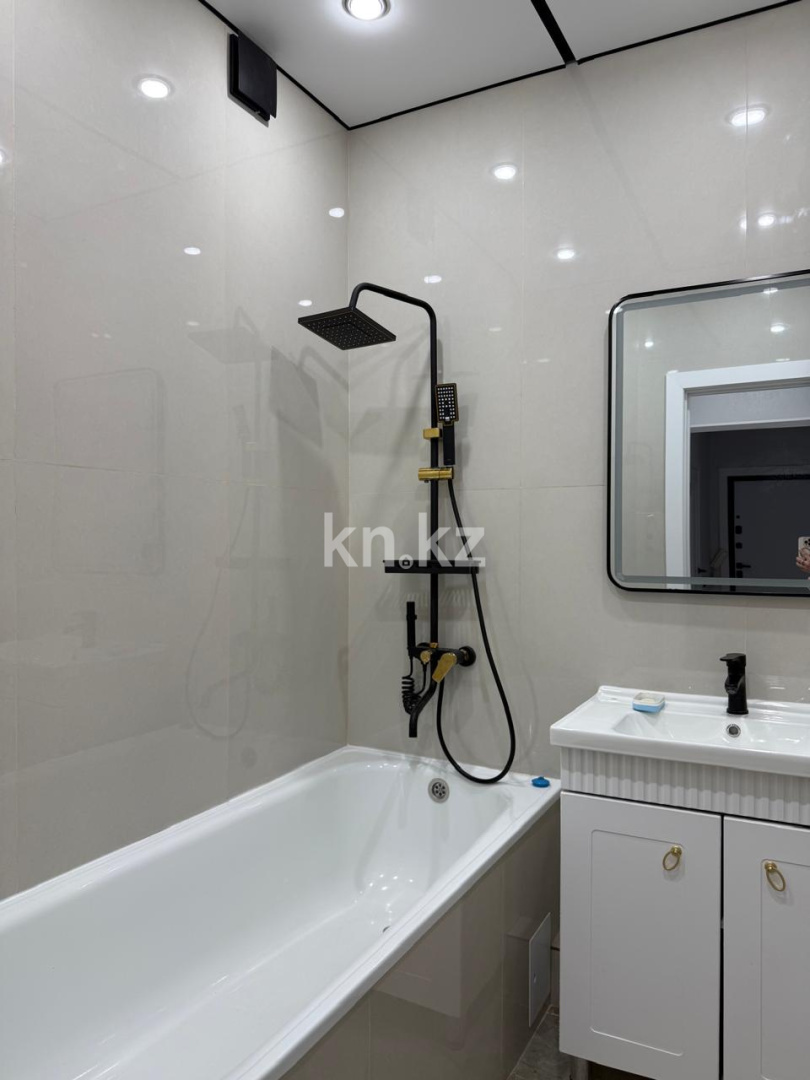 Продажа 2-комнатной квартиры, 63 м² в Алматы - фото 5