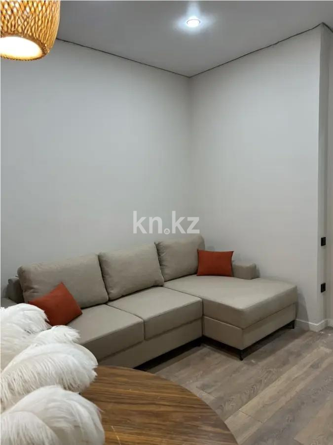 Продажа 2-комнатной квартиры, 40 м² в Алматы