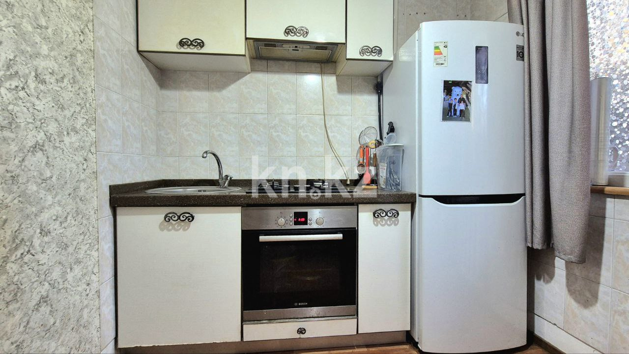 Продажа 3-комнатной квартиры, 57.5 м², 2 мкр., дом  36 в Алматы - фото 10