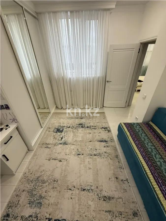 Продажа 4-комнатной квартиры, 197 м², ул. Туркестан, дом  10 в Астане