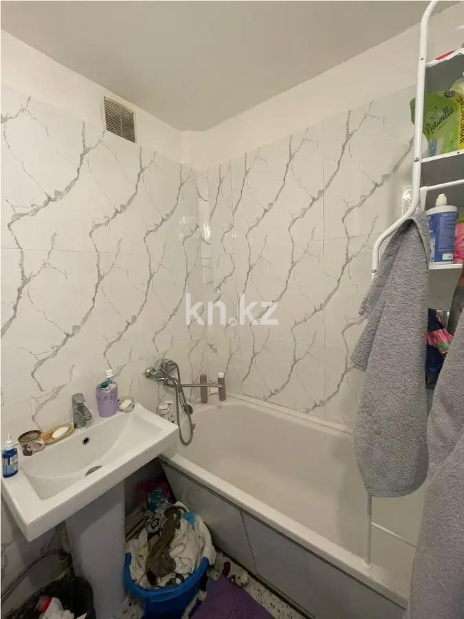 Продажа 3-комнатной квартиры, 58 м², пр. Женис, дом  69 в Астане - фото 5