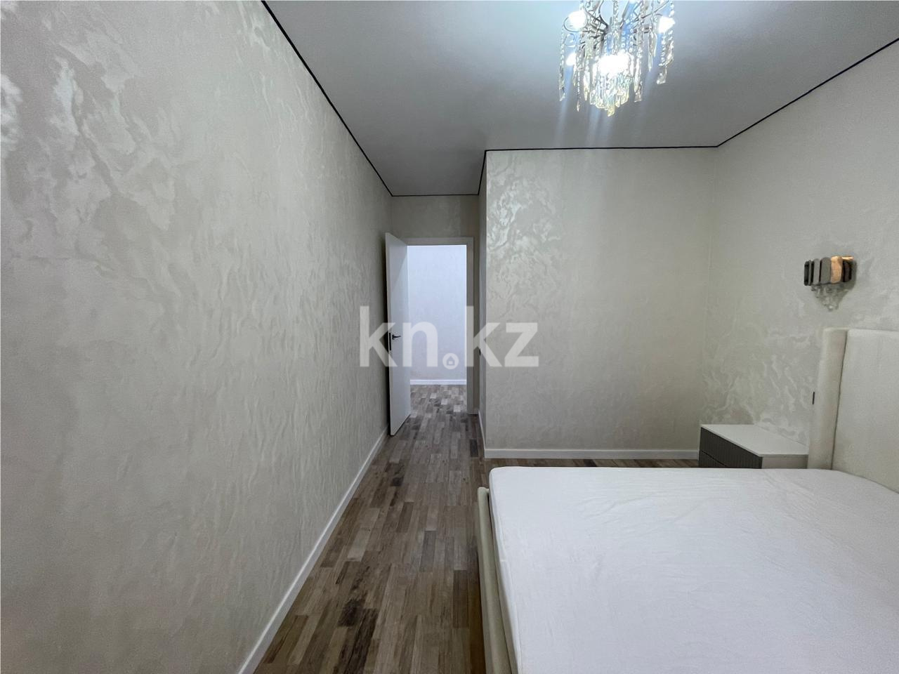 Продажа 2-комнатной квартиры, 42 м², ул. Муканова в Караганде - фото 5