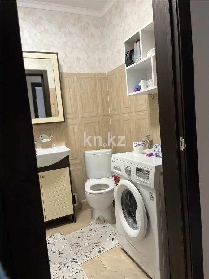 Продажа 1-комнатной квартиры, 40 м², пр. Улы Дала, дом  69 в Астане - фото 3