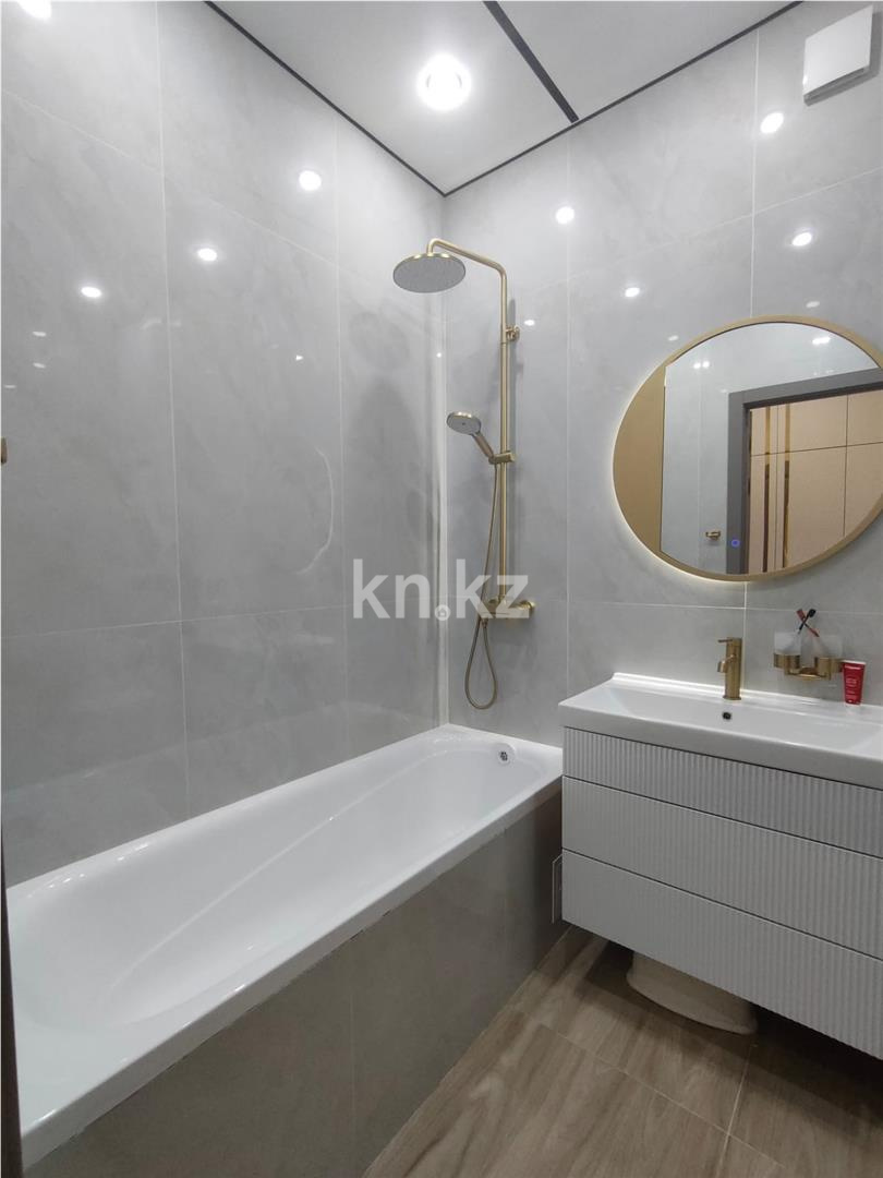 Продажа 4-комнатной квартиры, 118 м² в Караганде - фото 18