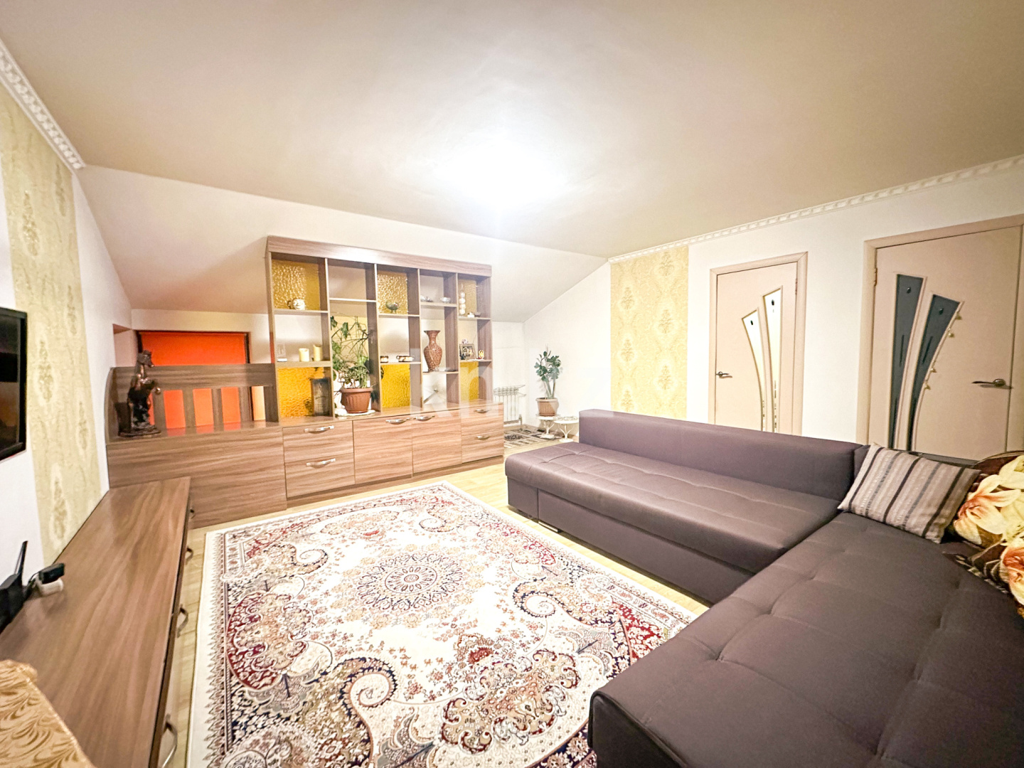 Продажа 5-комнатного дома, 195.6 м², мкр-н Калкаман-2, дом  23/1 в Алматы - фото 3